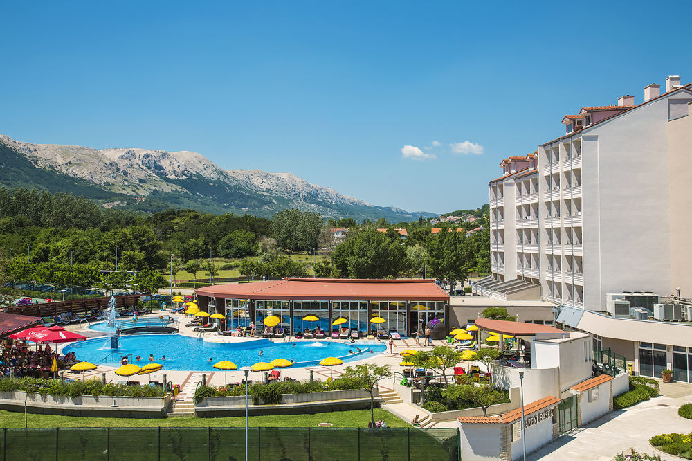 Sunny Baska Hotel By Valamar, Ex Corinthia Экстерьер фото