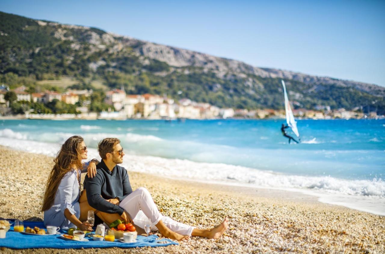 Sunny Baska Hotel By Valamar, Ex Corinthia Экстерьер фото